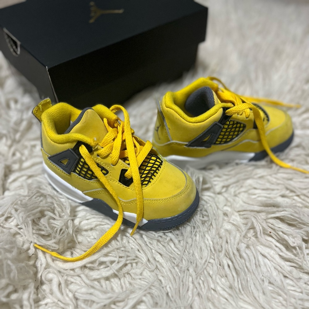 Toddler Retro 4 Size:8